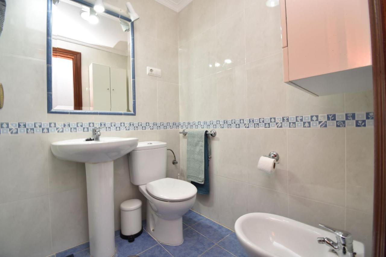 פואנגירולה Apartamento Vistas Al Mar Y Piscina מראה חיצוני תמונה